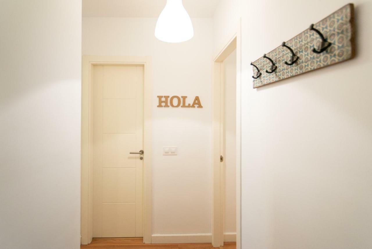 Homely Malaga Plaza Montano Exteriör bild